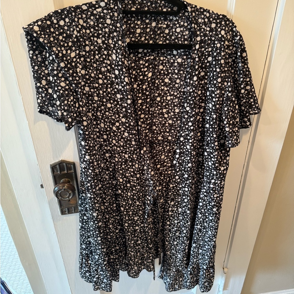 Chic Black and White Polka Dot Mini Dress